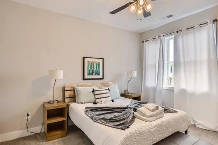 New Build 5 Min To Broadway Sleeps 10 Villa Nashville Exterior foto